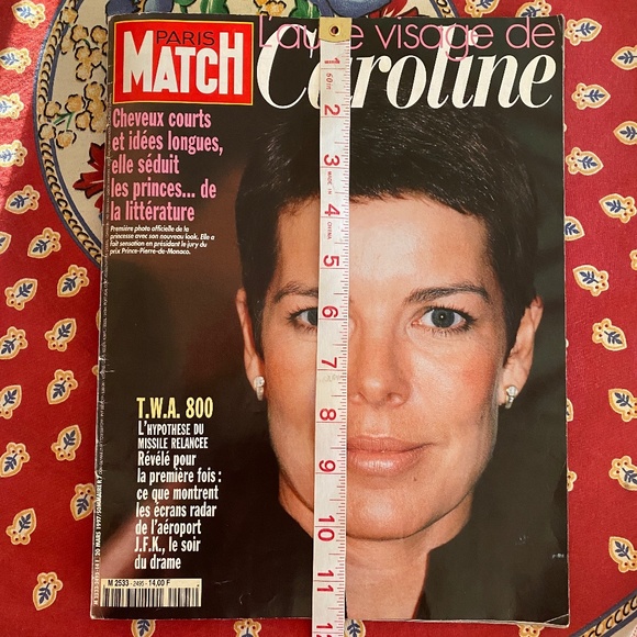 Paris Match Magazine I 1997 I Princess Caroline I H.R.H. of Hanover - Picture 15 of 16